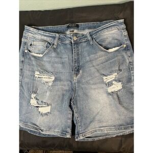 Judy Blue Medium Wash Distressed Denim Blue Jeans Shorts 3XL